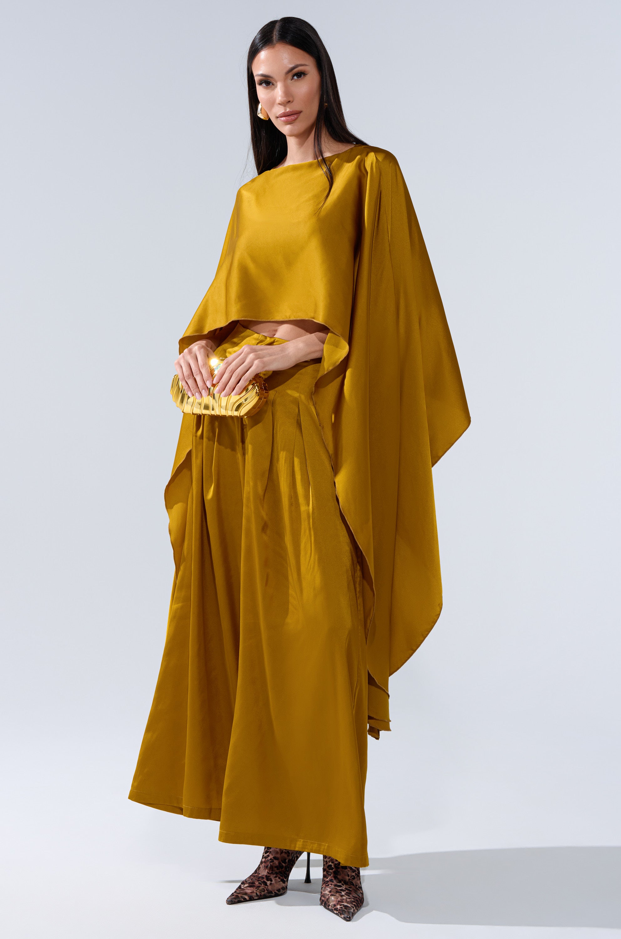 COCKTAIL HOUR BLOUSE IN MUSTARD