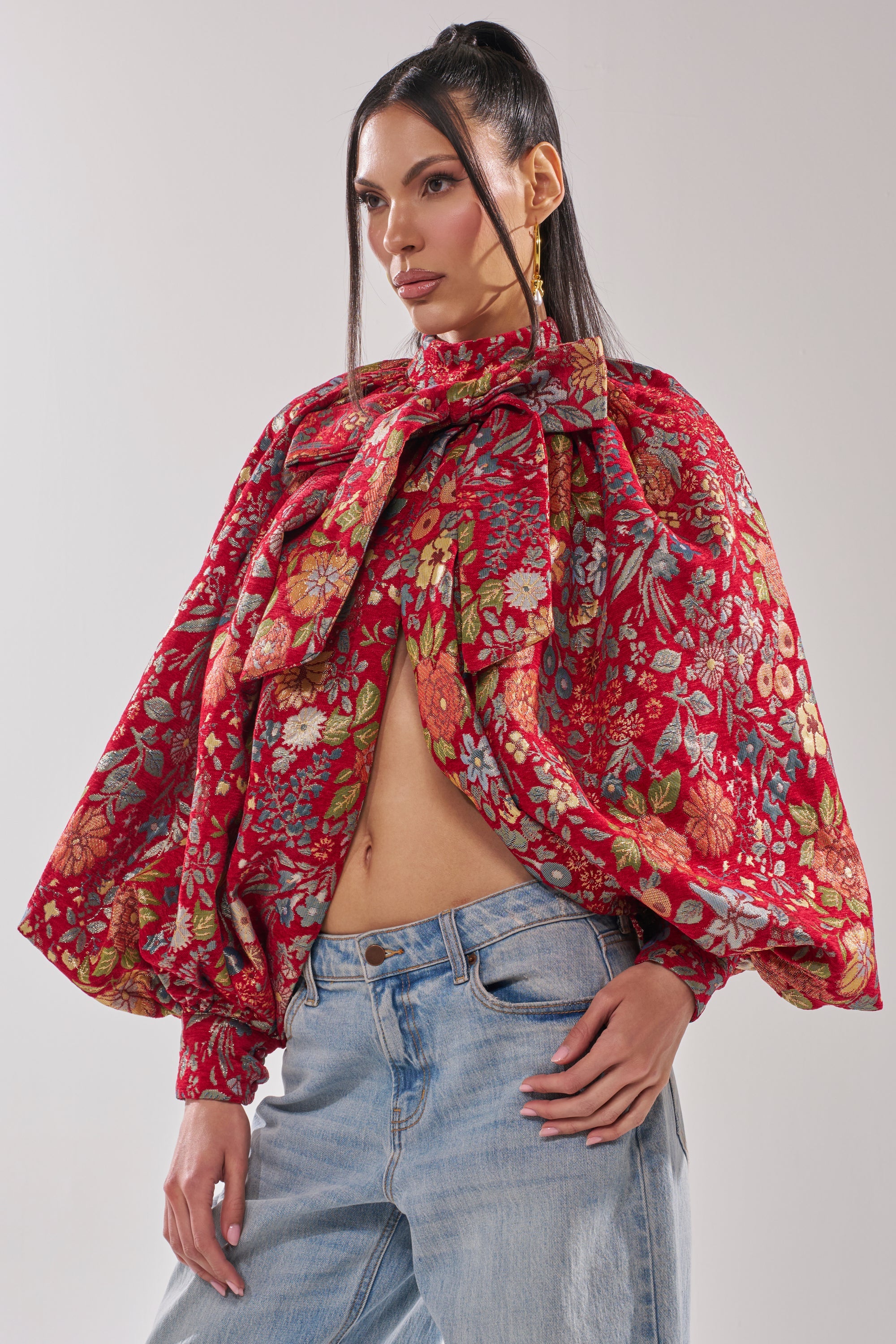 ETHEREAL FLORAL PUFF SLEEVE BROCADE TOP