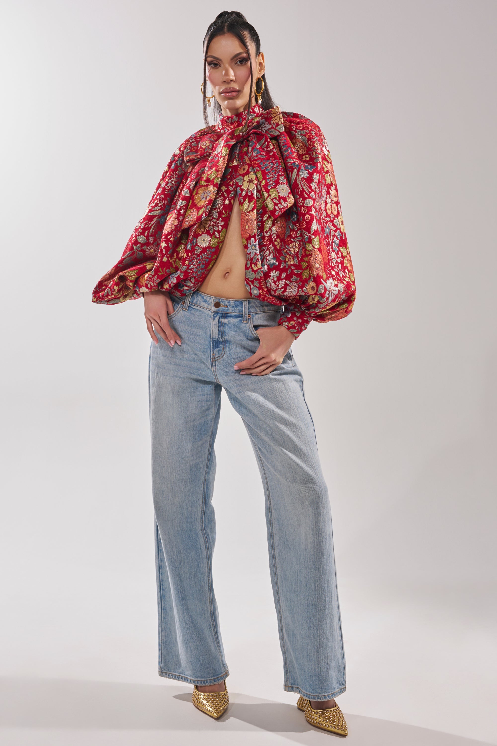 ETHEREAL FLORAL PUFF SLEEVE BROCADE TOP