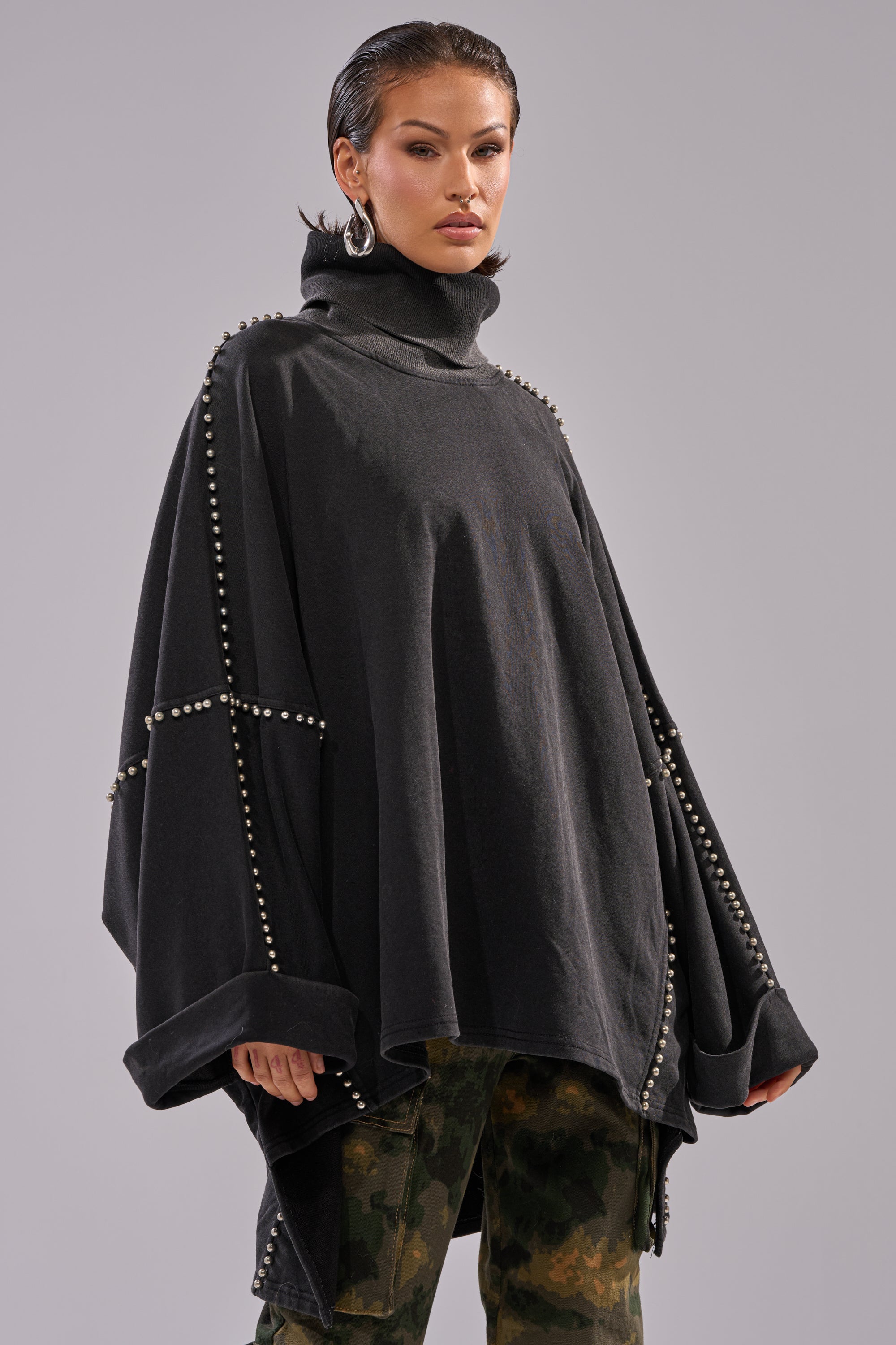 OVER IT TURTLE NECK OVERSIZED SWEATSHIRT