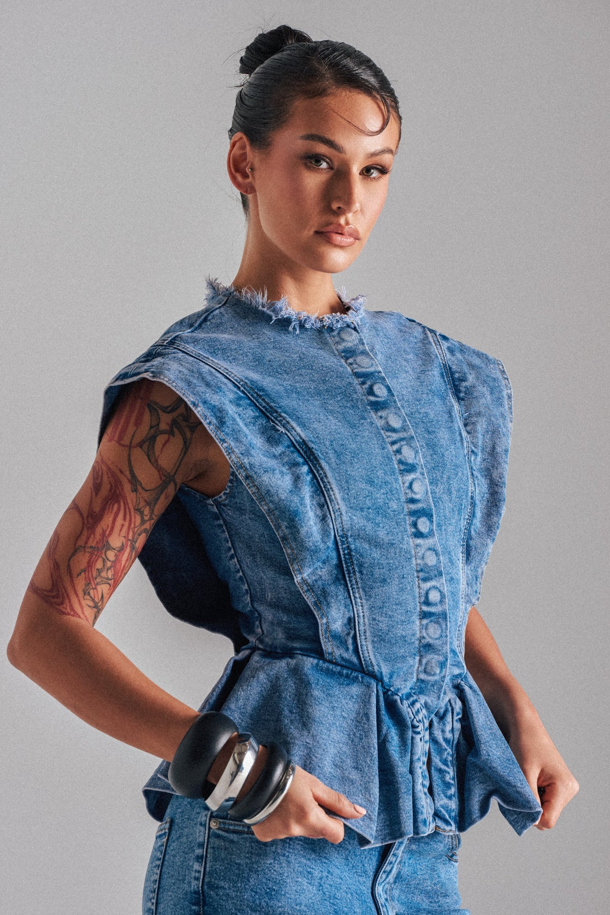 DONT PLAY WITH MY HEART DENIM BLOUSE