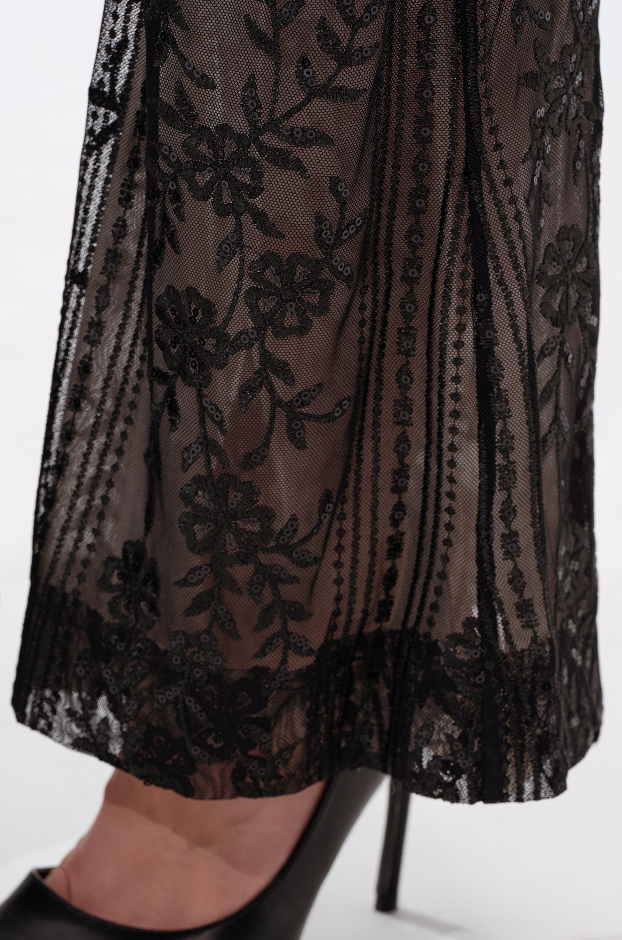 DEZI LACE TROUSER