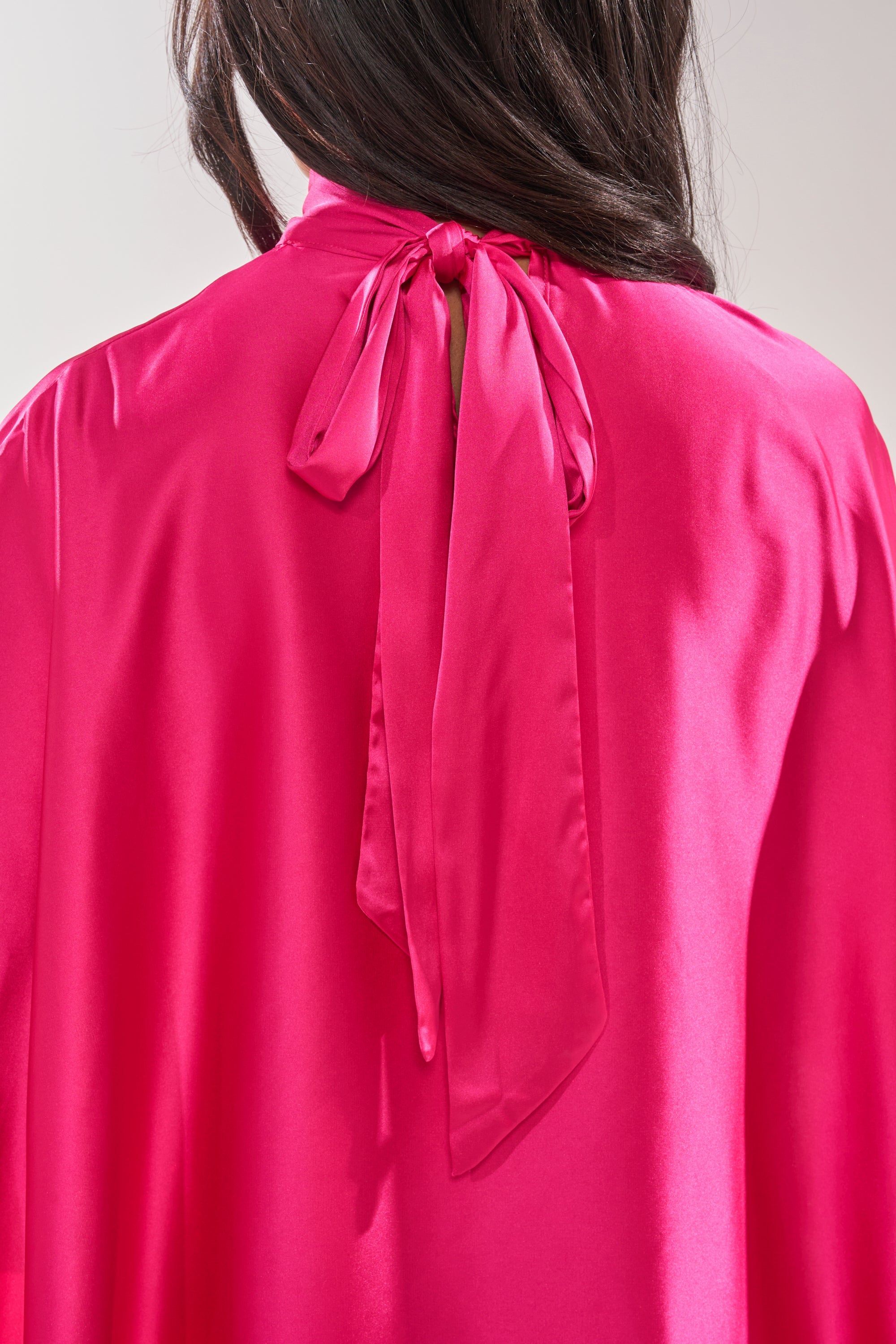 MAKE A MOVE BLOUSE IN FUCHSIA