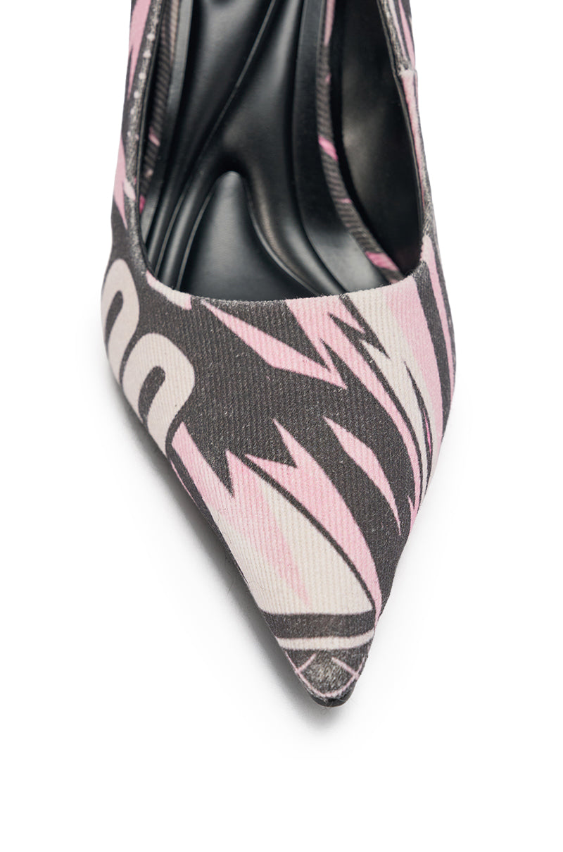 AZALEA WANG SPORT PRINTED STILETTO POINTED TOE PUMP
