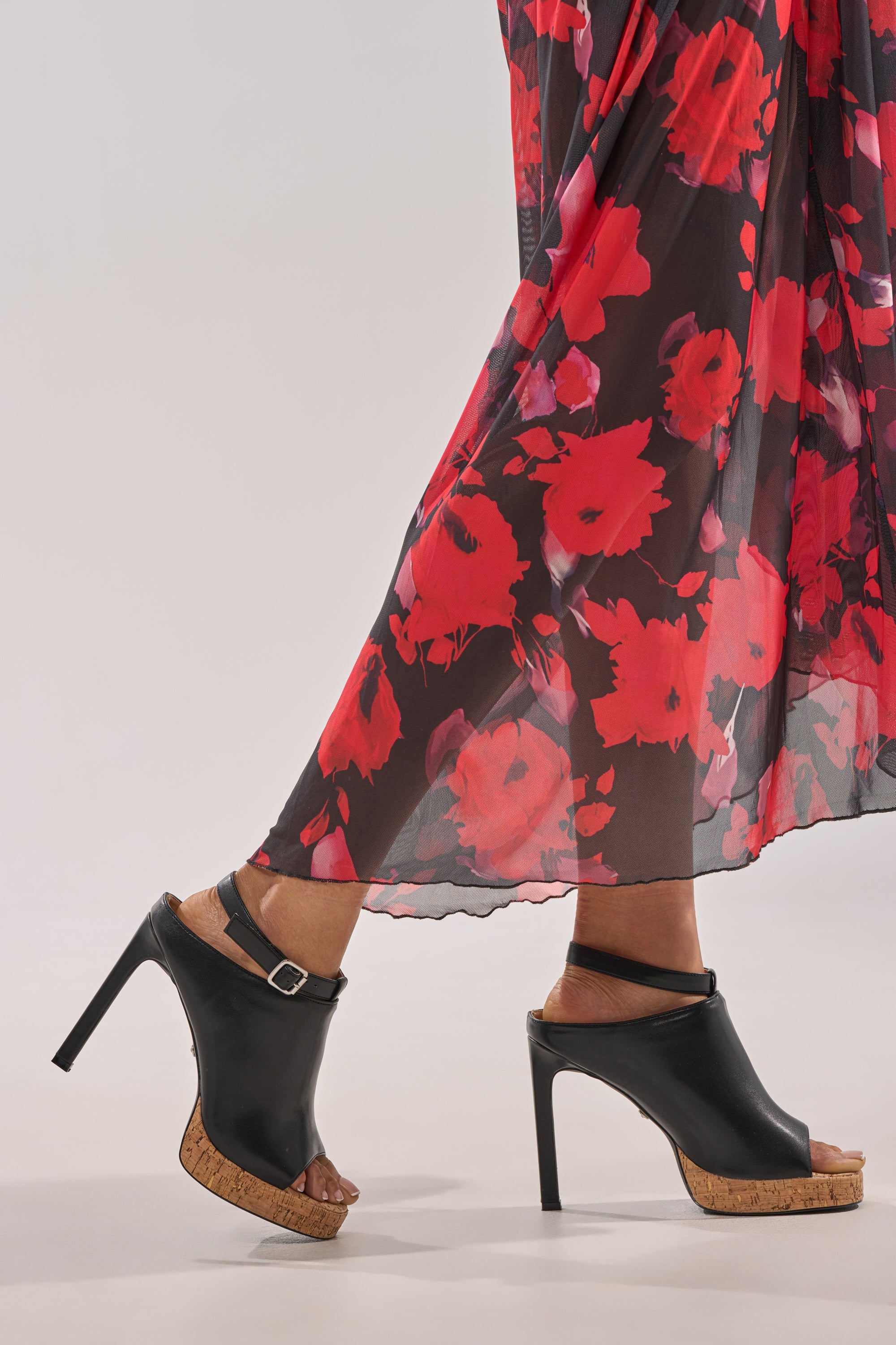 AZALEA WANG MAELIE BLACK AND CORK STILETTO SANDAL