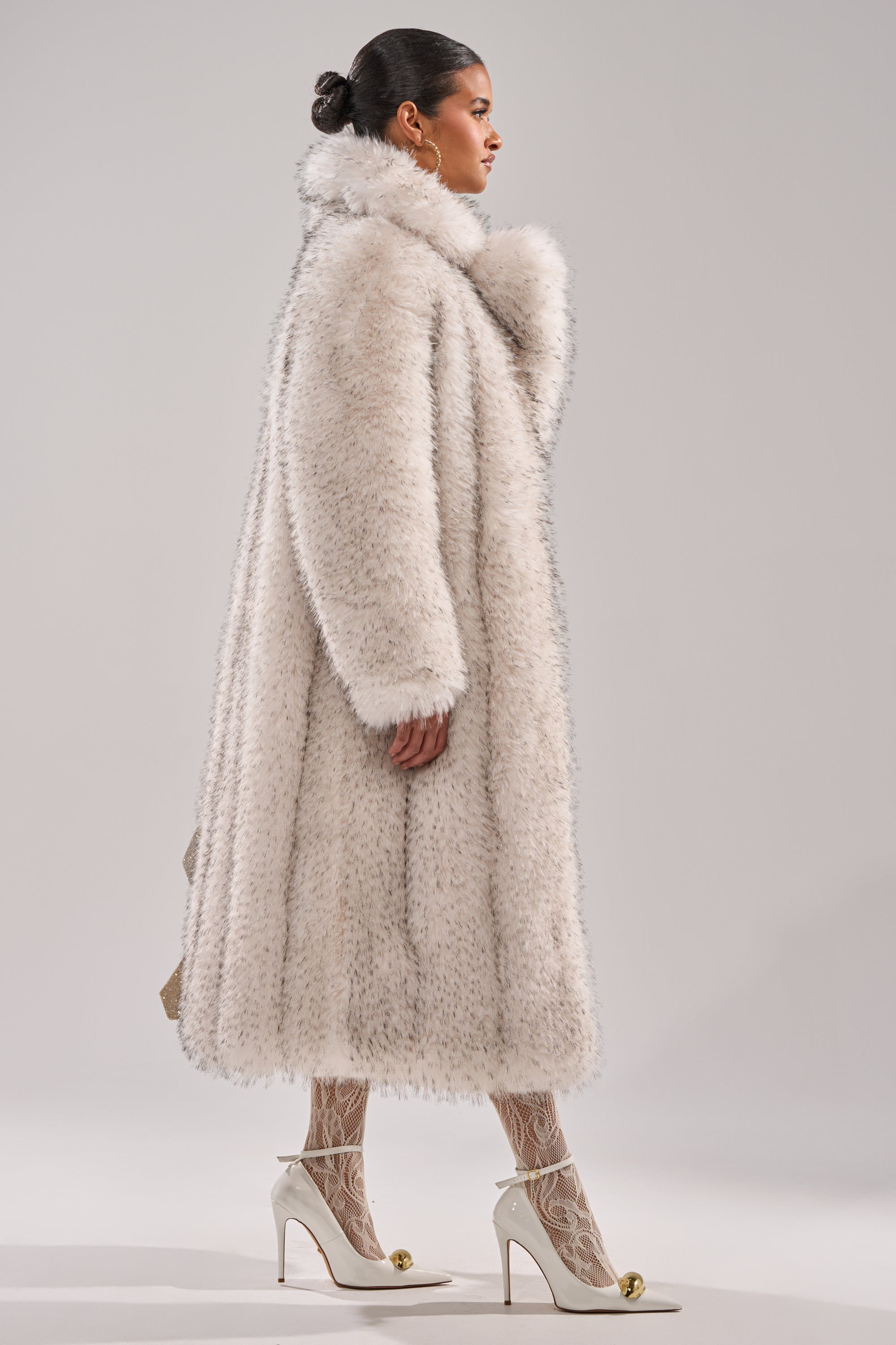 HEAVY ON THE APRES FAUX FUR COAT
