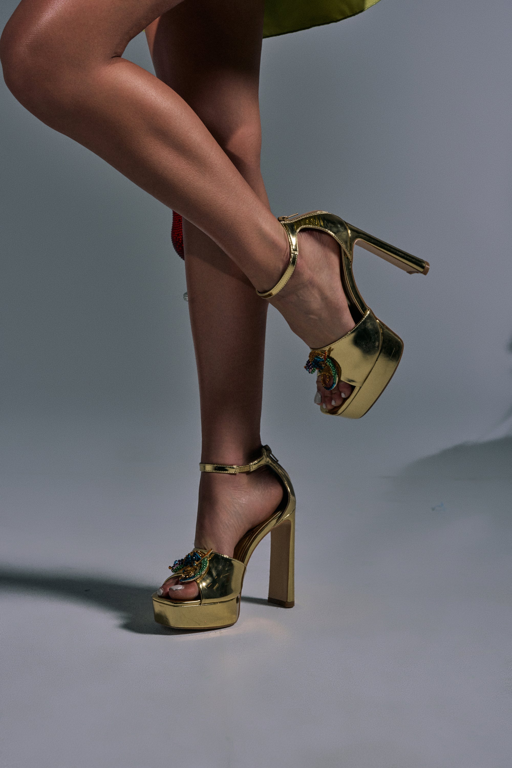 AZALEA WANG PASQUALE GOLD IGUANA EMBELLISHED SANDAL
