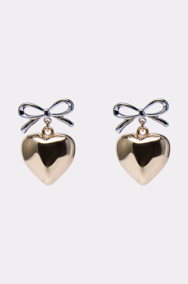BIG HEART EARRING