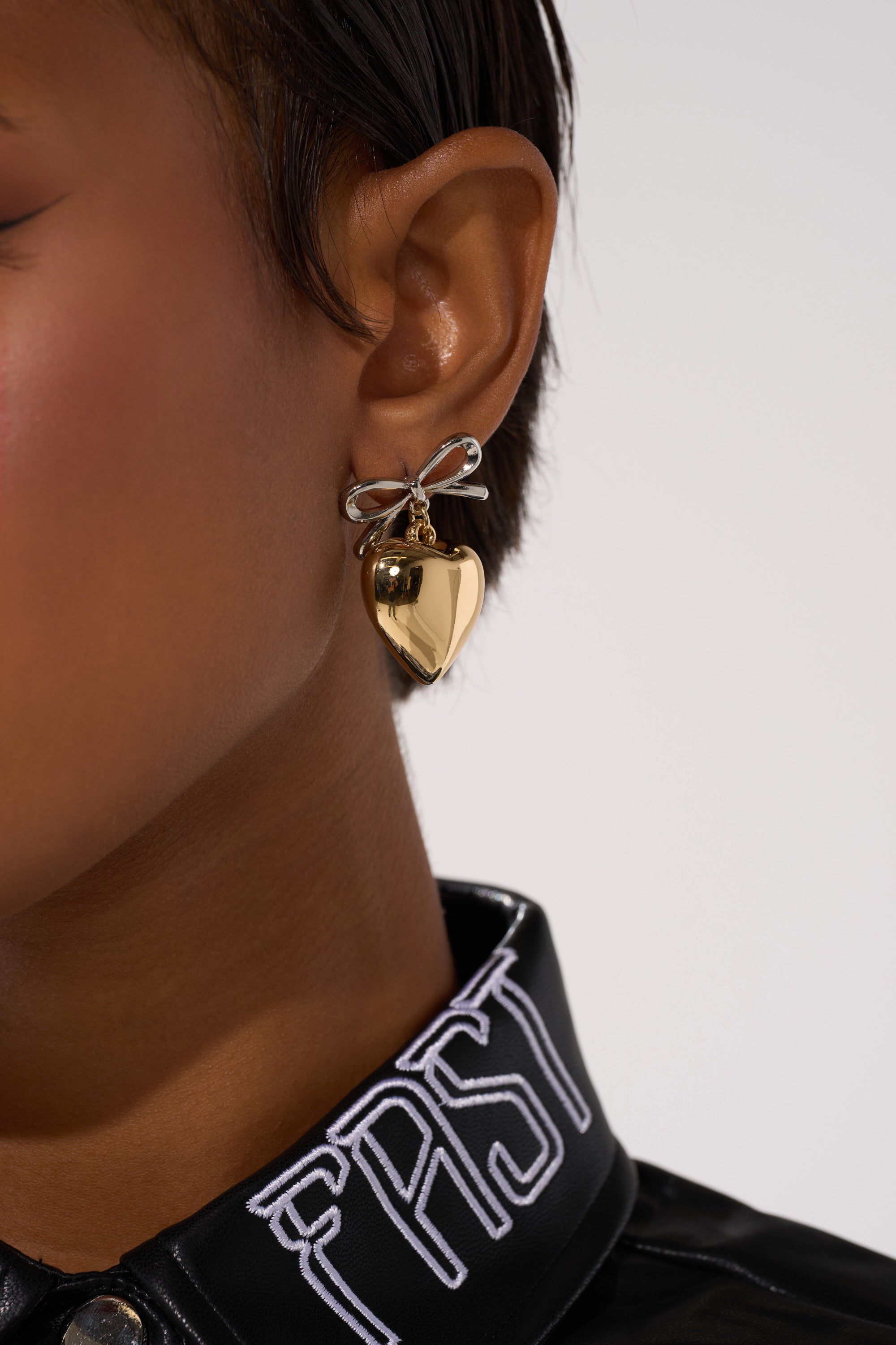 BIG HEART EARRING