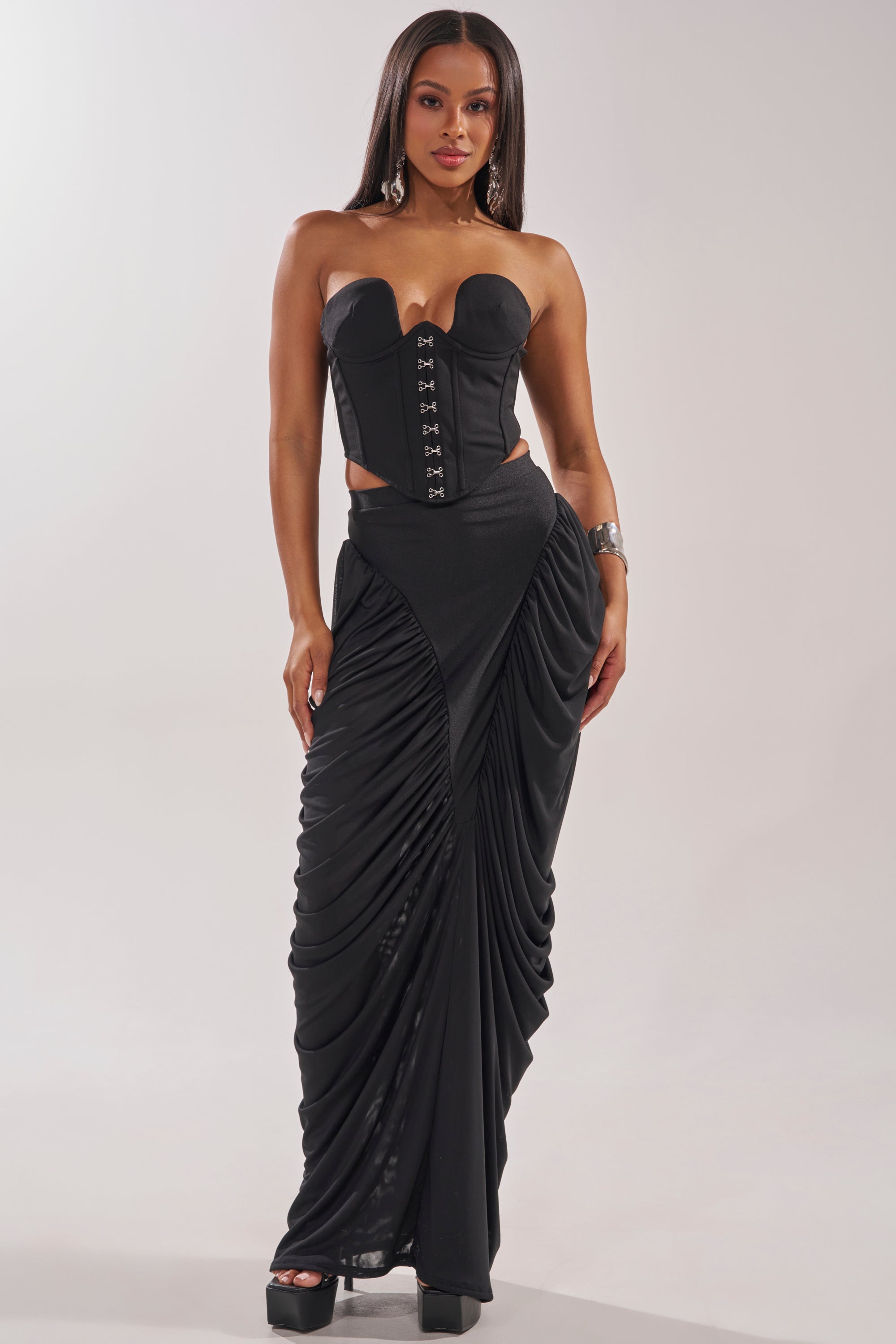 DREAMY RUCHED SKIRT