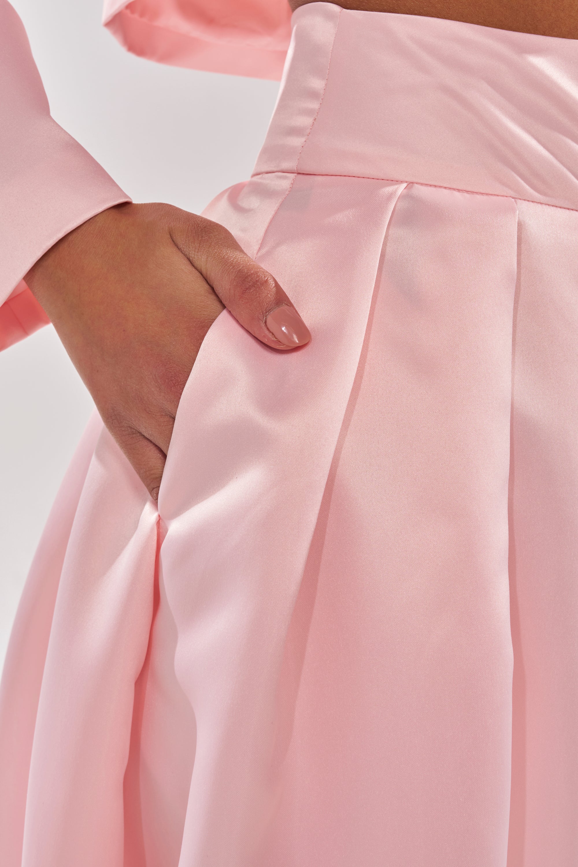 LILA SATIN WIDE LEG PANT