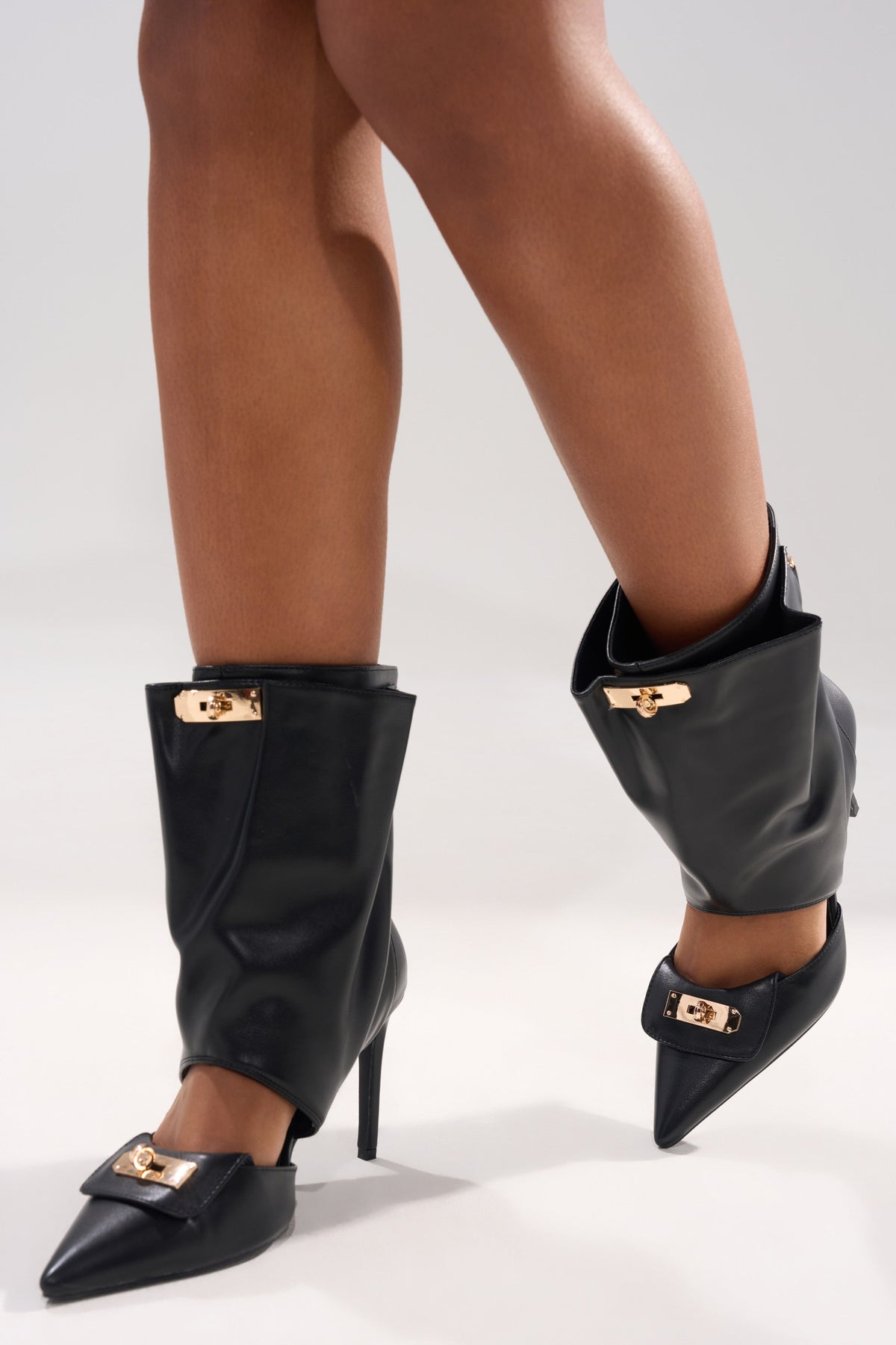 AZALEA WANG SARVESH BLACK CUTOUT STILETTO BOOTIE