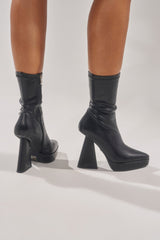 AZALEA WANG SAXTON BLACK PU CHUNKY POINTED TOE BOOTIE
