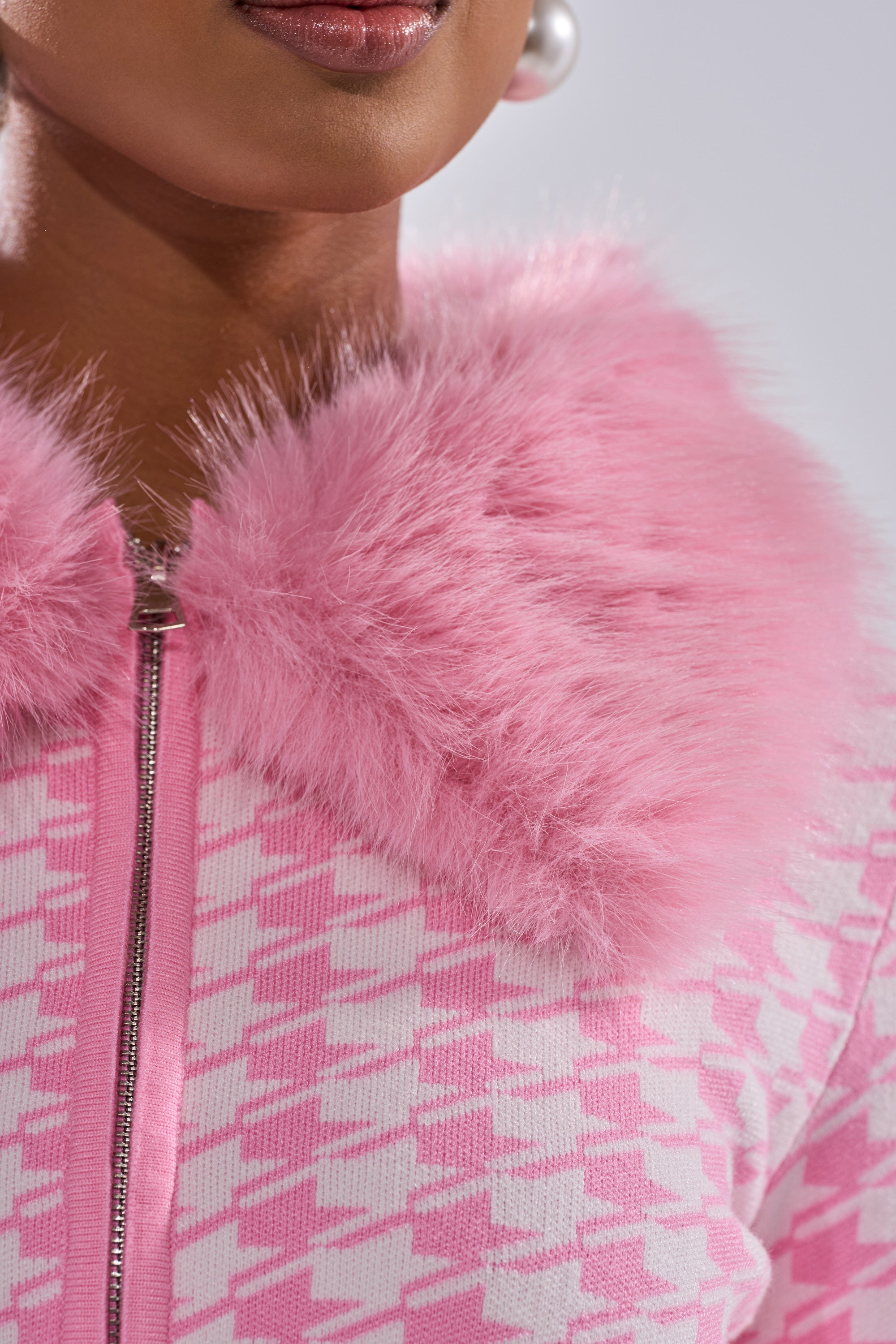 QUEEN OF LOVE SWEATER WITH FUR TRIM