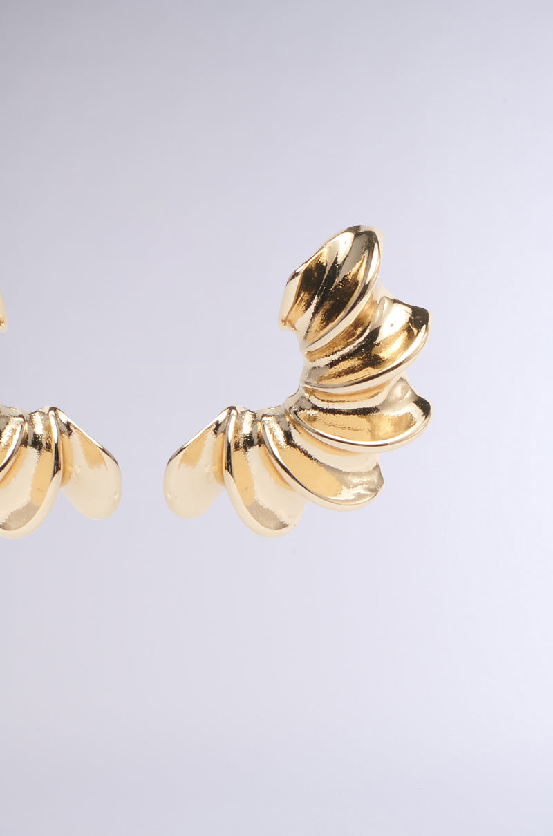 BELLA NOCHE GOLD EARRING
