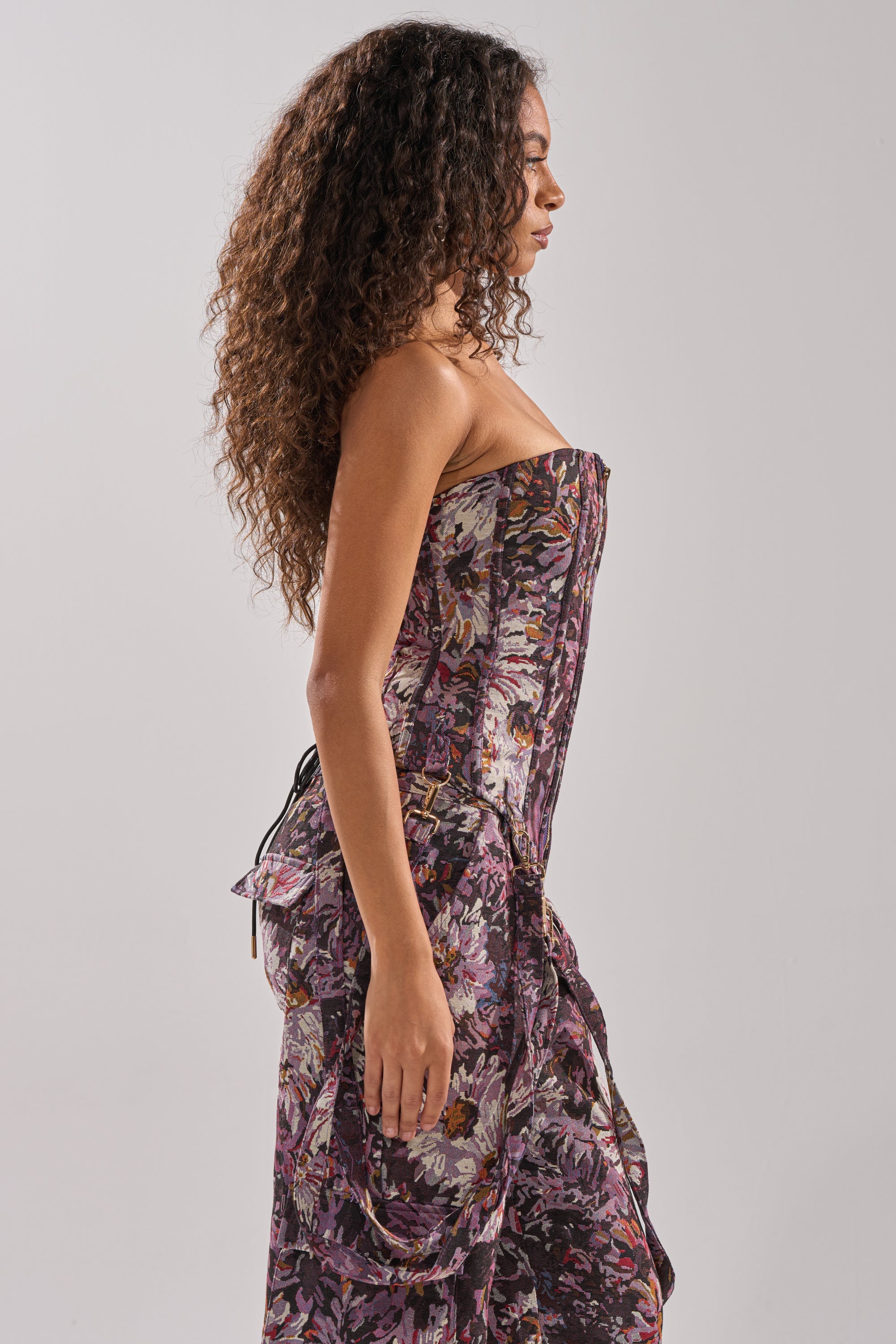 ABOVE THE MIDDLE FLORAL CORSET