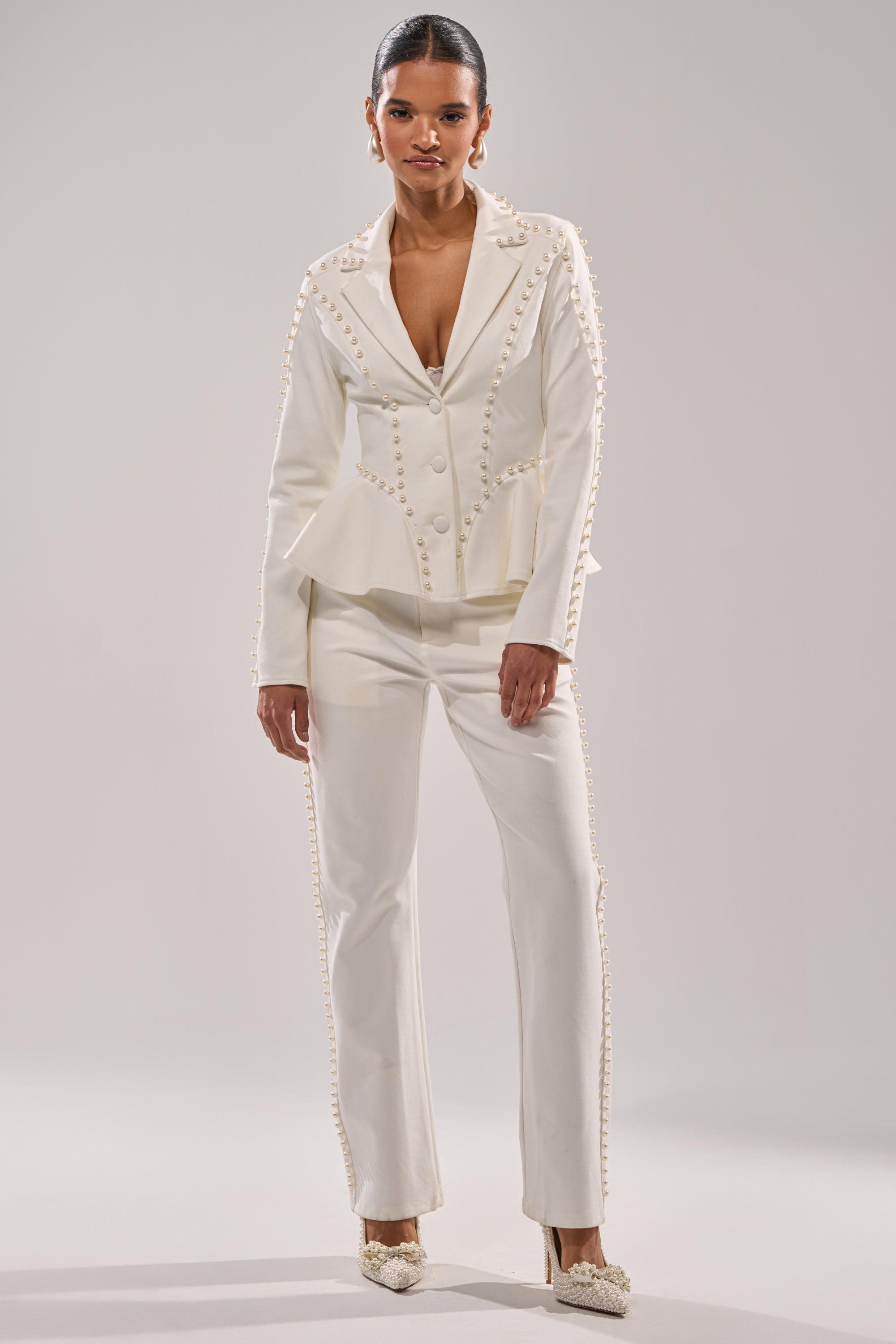 CHLOE PEARL BLAZER