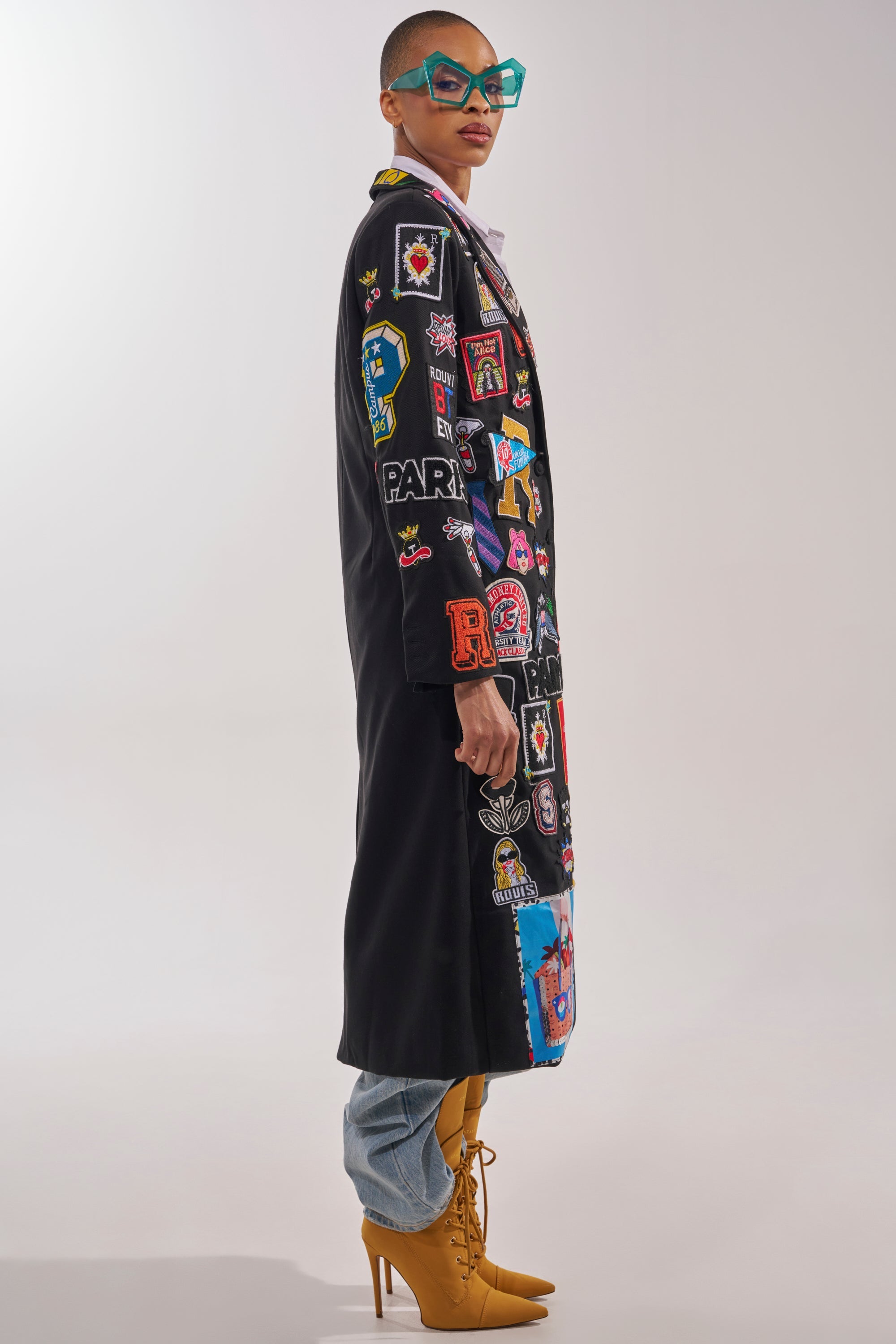EVERYWHERE I AM PATCHWORK TRENCH