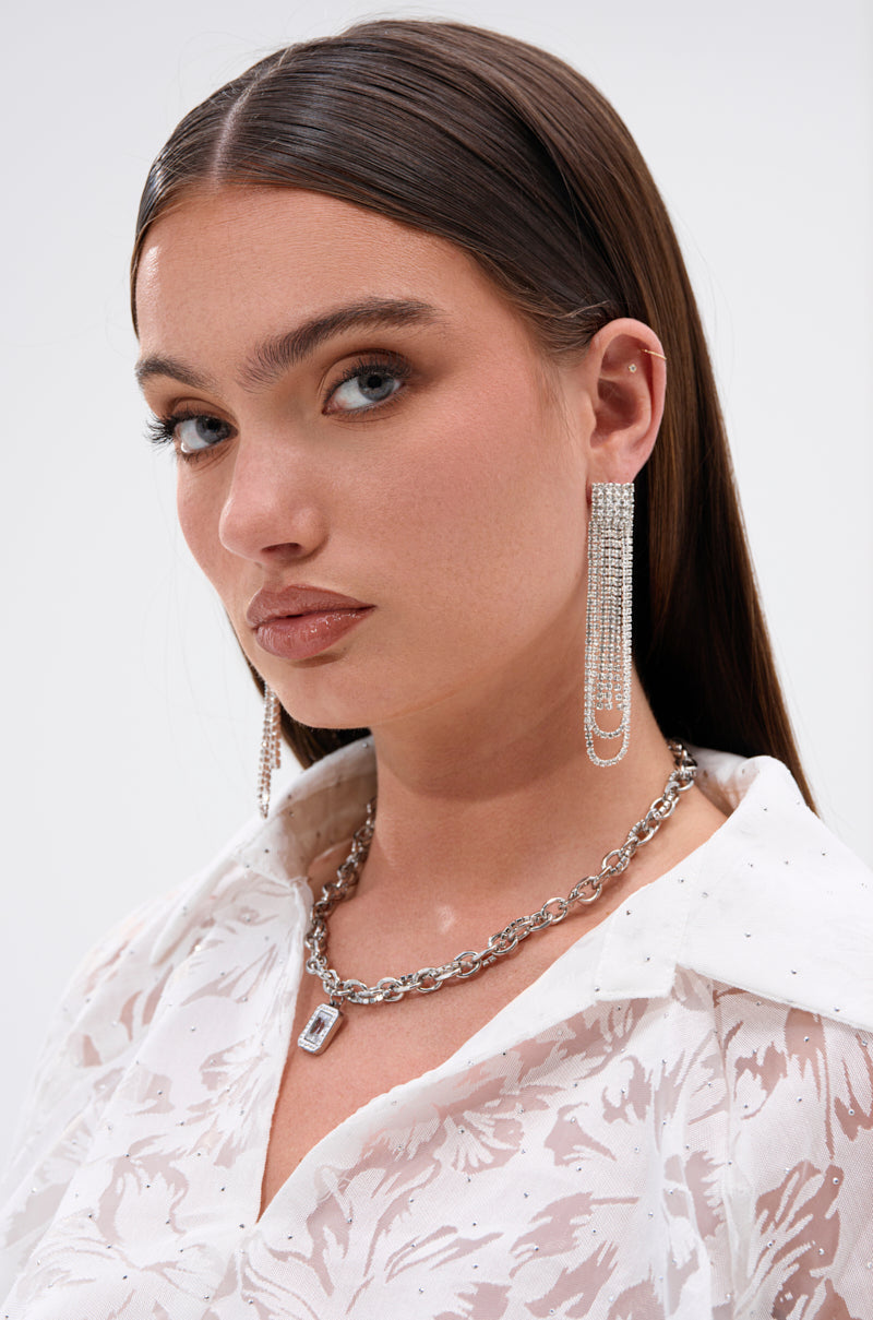 EXTRA LUXE DANGLE EARRING IN SILVER