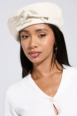 EIFFEL IN LOVE PU BERET IN WHITE