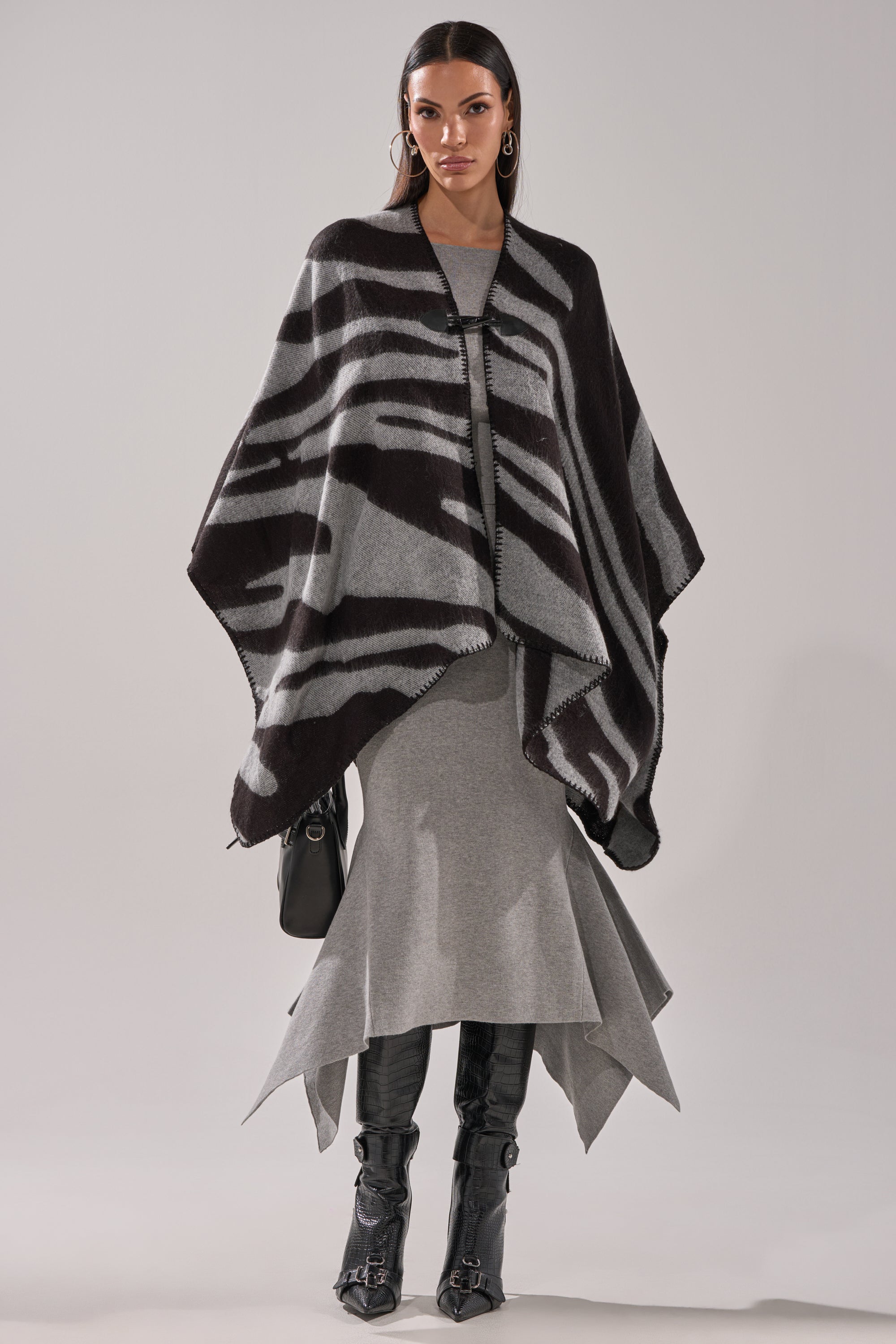 WILD CHILD KNIT PONCHO