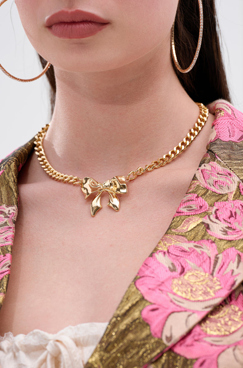 BELLA NECKLACE