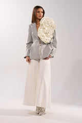 BLOOMING PU OVERSIZED BROOCH