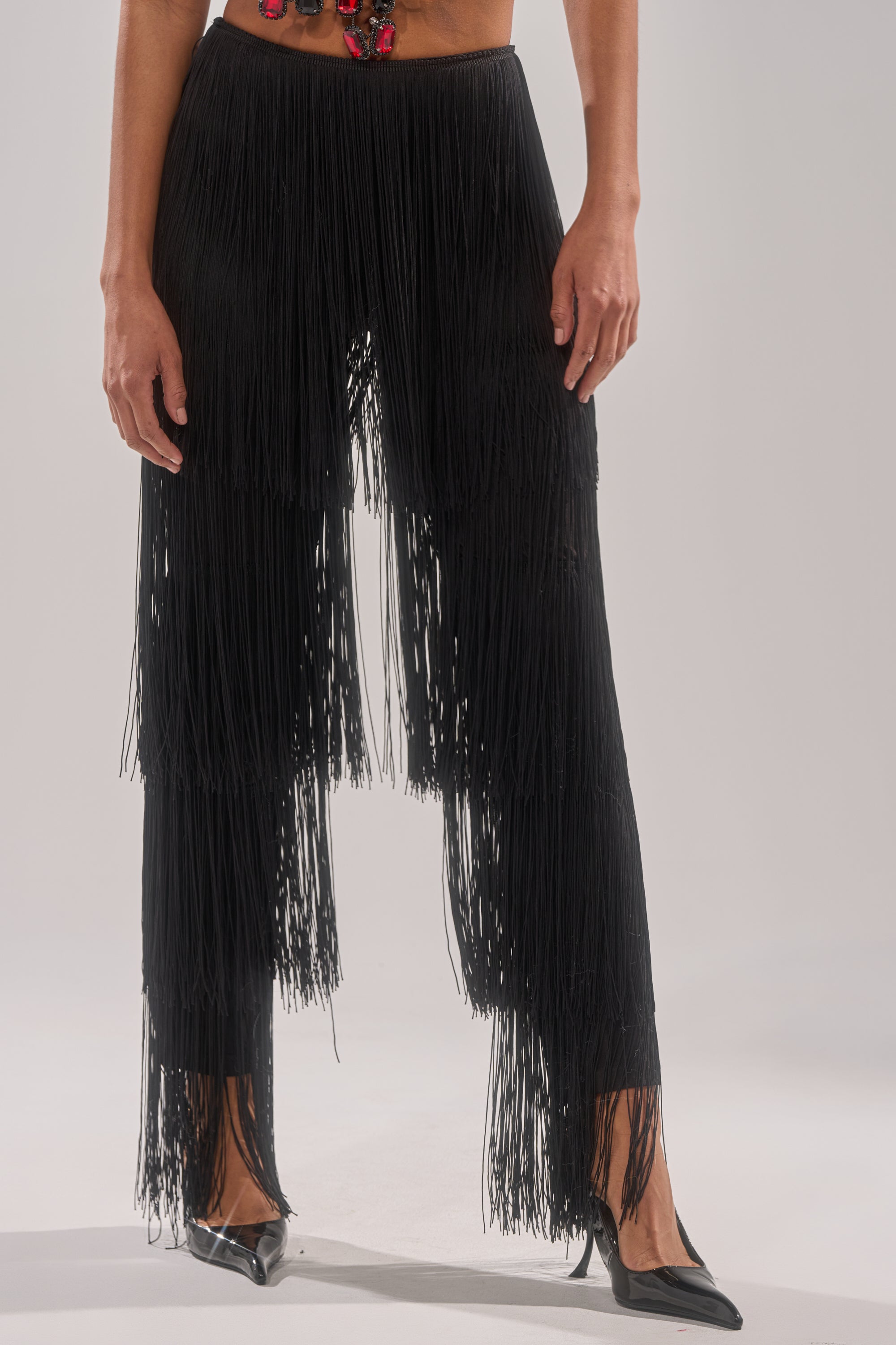 OH SO FRINGE PANTS IN BLACK