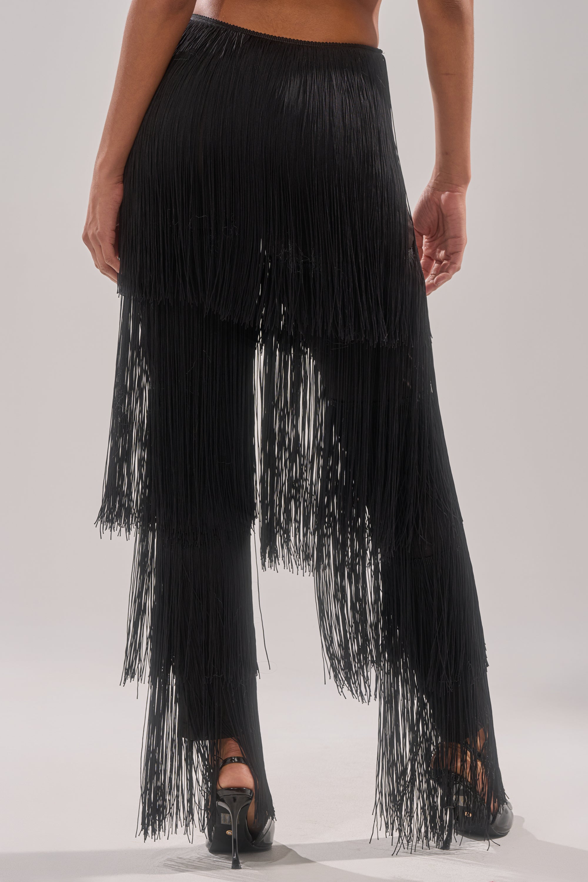 OH SO FRINGE PANTS IN BLACK