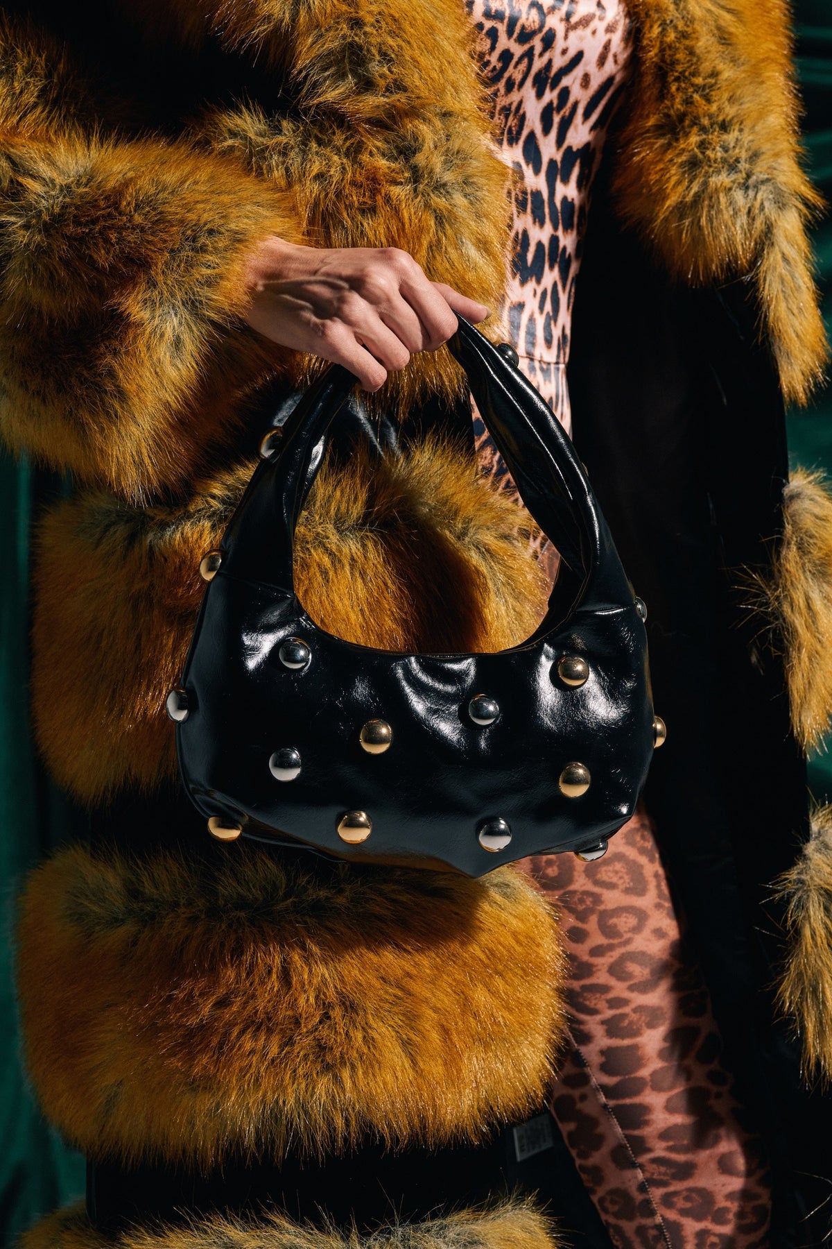 TOO MOD BALL PURSE