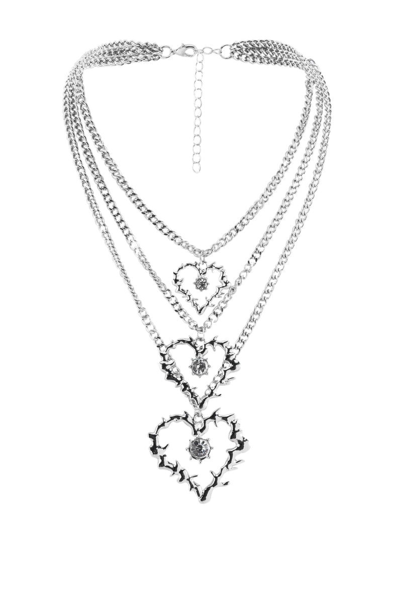 LOVE ME NOT NECKLACE