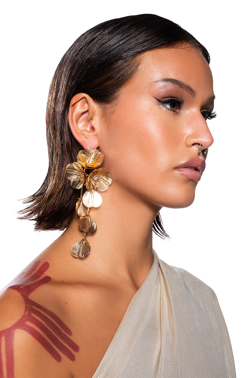 PRETTY LADY EMBELLISHED DANGLE EARRINGS IN GOLD