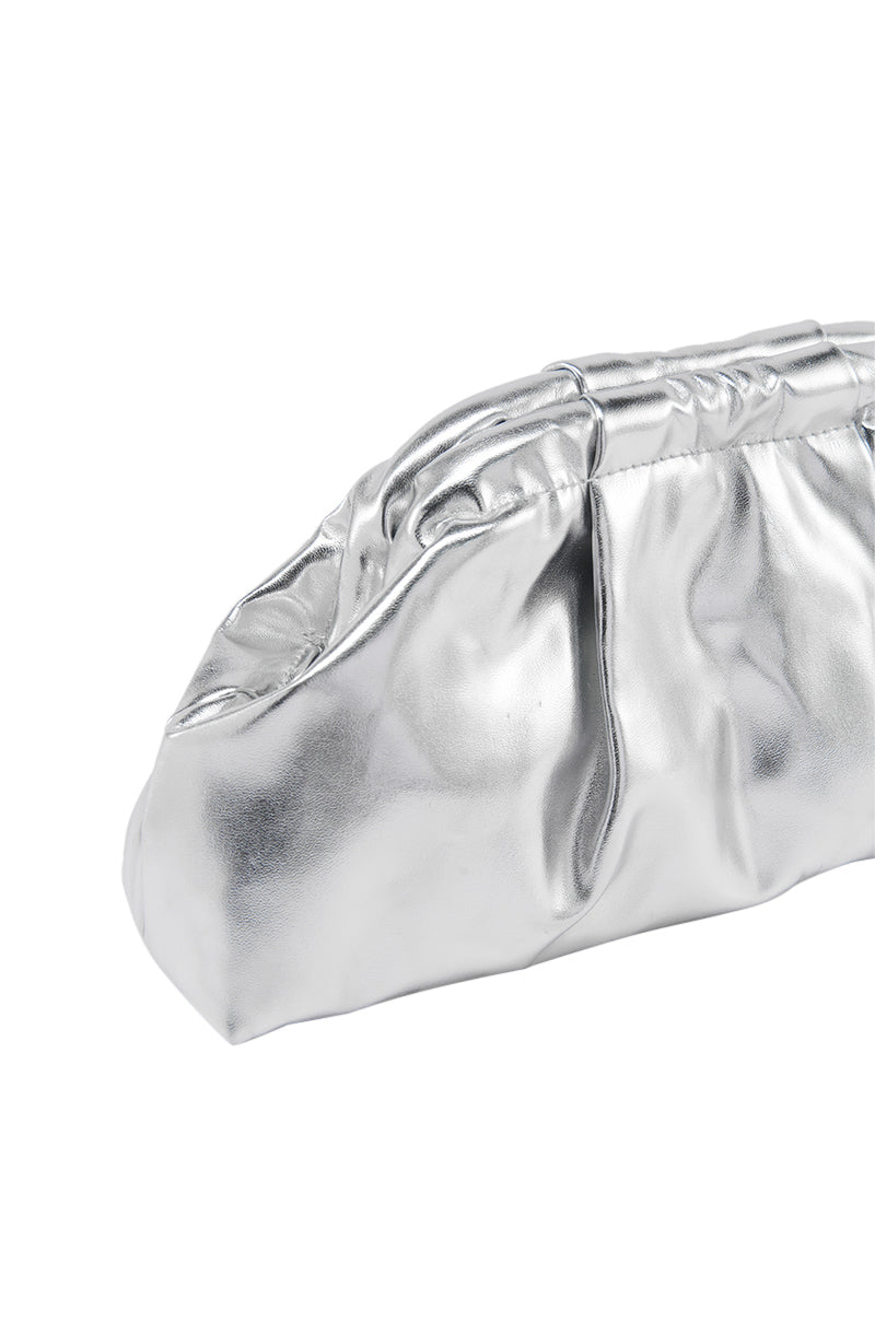 SUNSET METALLIC CLUTCH
