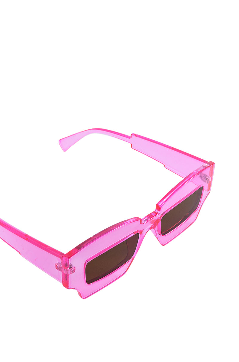 TWO FACED SUNGLASSES